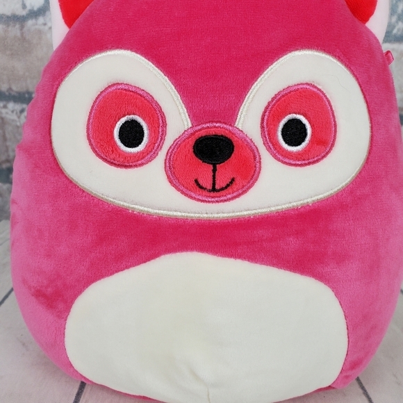 Squishmallows Lucia  Lemur 10" Hot Pink Kellytoy - Picture 3 of 9